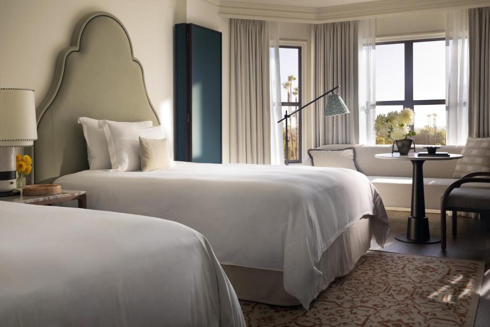 Deluxe Double Room interior